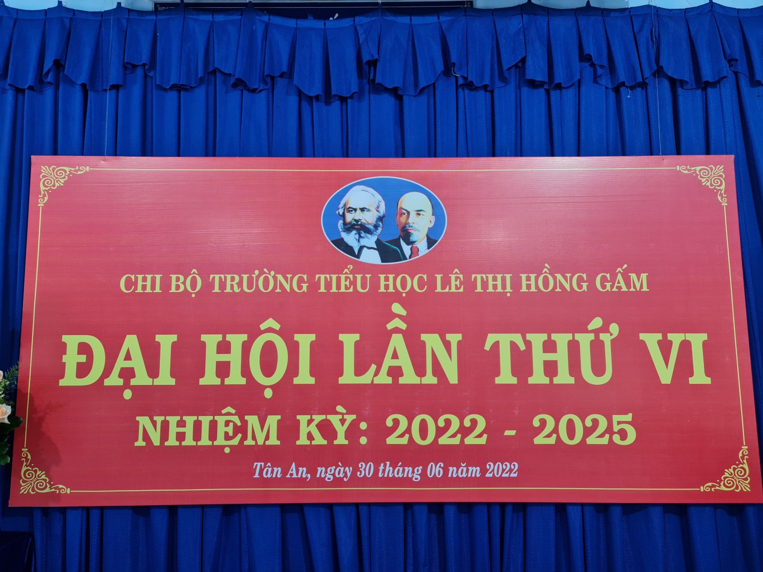 Chi bộ Trường Tiểu học Lê Thị Hồng Gấm tổ chức thành công đại hội Đảng lần thứ VI, nhiệm kỳ 2022-2025