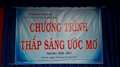 Chương trình Thắp sáng ước mơ 2016 - 2017