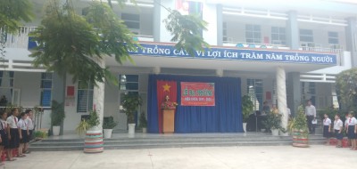 Lễ ra trường học sinh lớp 5 năm học 2019 - 2020