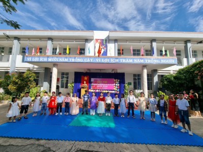Những hoạt động chào mừng kỉ niệm 40 năm ngày Nhà giáo Việt Nam (20/11/1982-20/11/2022) của Thầy và Trò trường Tiểu học Lê Thị Hồng Gấm